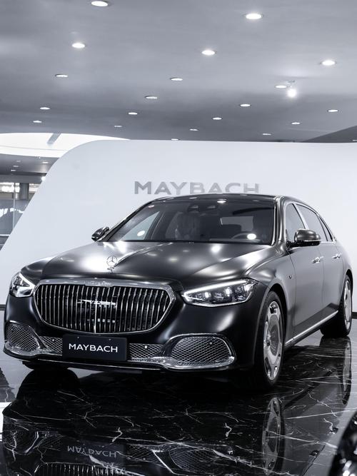 广州153岚图汽车的售后服务让用户无忧出行，迈巴赫未来的豪华车趋势