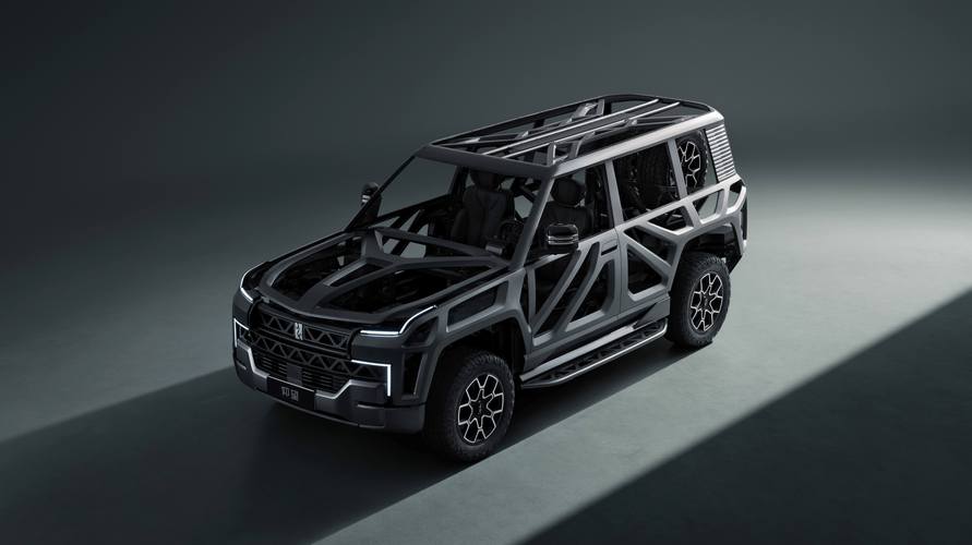 广州153仰望U8硬派越野的科技魅力，国能汽车对传统燃油车市场的冲击